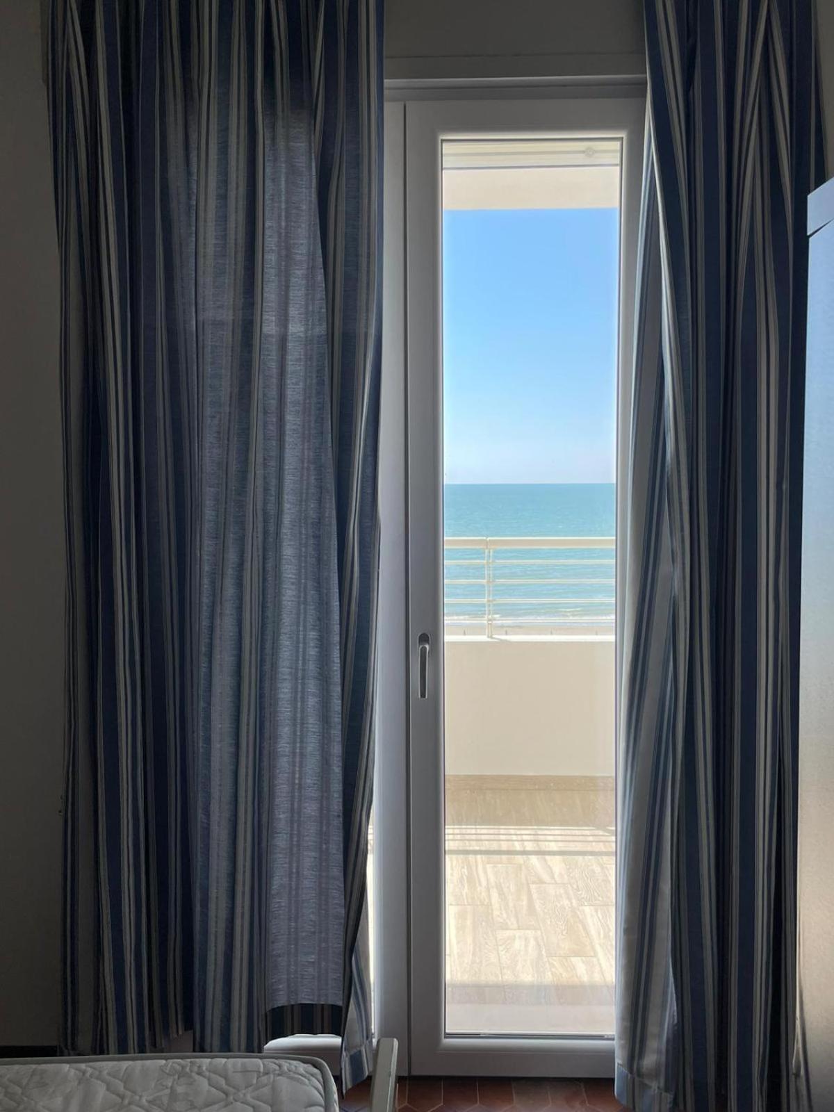 Residence Faro - Walterigato Apartments Solo Per Famiglie Lido di Jesolo Exteriér fotografie